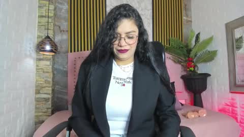 aisha__cambell online show from March 9, 10:40 am