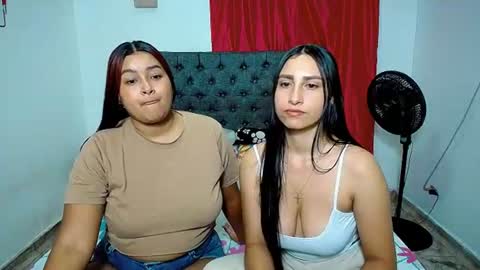 aisha_stacey0410 online show from August 2, 4:26 am
