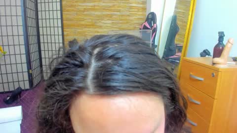 Aisha online show from February 28, 6:13 am