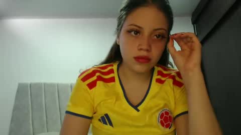 alaina_blessed online show from July 3, 6:03 pm