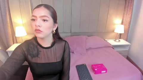 alana_gv online show from April 20, 12:19 pm