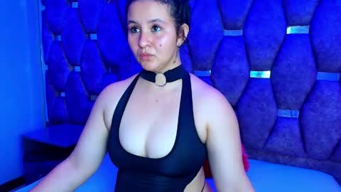 AlaSmith  online show from May 26, 3:50 am