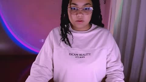 Alejandra  online show from December 22, 3:20 am