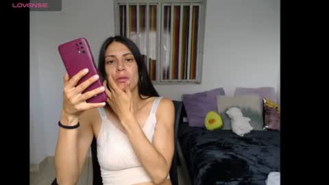 alejaxxxhot online show from June 15, 8:31 pm