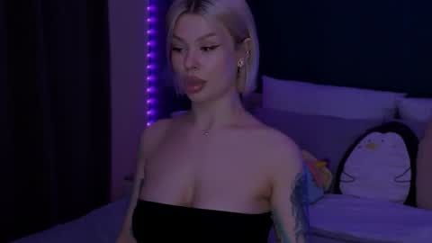 Alexa Mason online show from May 7, 11:41 pm
