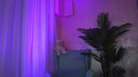 Alexia online show from June 29, 10:15 am