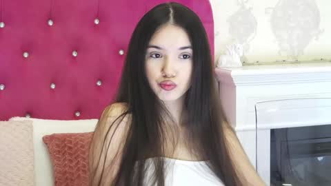 alexisdevine online show from March 6, 5:24 am