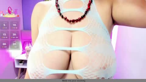 alice_brookss_ online show from May 27, 1:08 pm