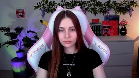 alicecharmy online show from March 20, 4:23 pm