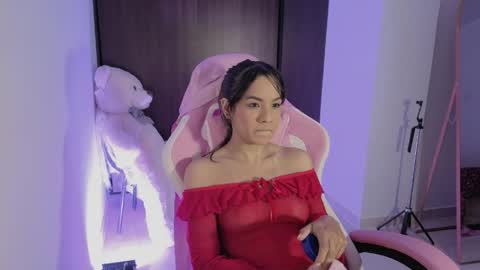 alice online show from April 2, 12:52 am