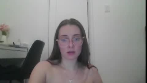 alicjateenpolish online show from May 29, 4:21 am