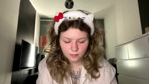 Alina online show from April 18, 10:40 am