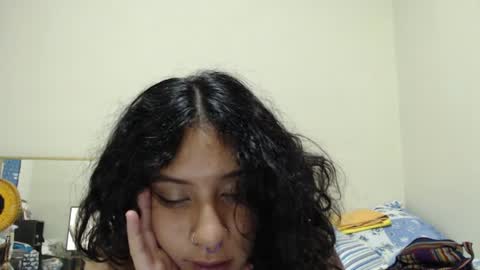  Ali  online show from April 15, 7:31 am