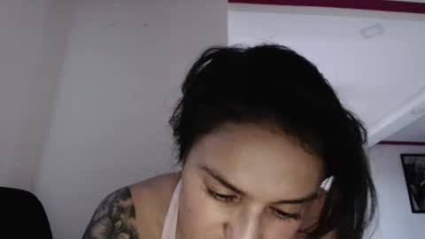 alipetite online show from June 16, 11:17 pm