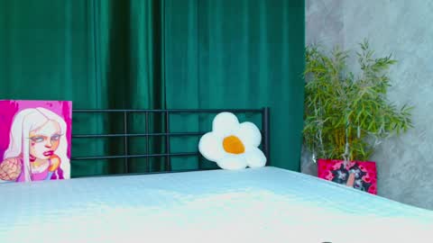 Alison online show from April 2, 10:29 pm