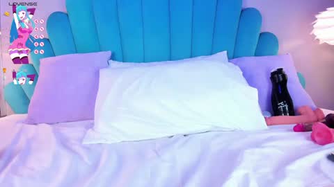 Alisson online show from December 9, 7:39 pm