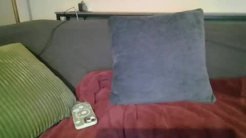 alliebearx online show from July 2, 3:56 am
