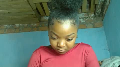 allizida01 online show from February 14, 4:31 pm