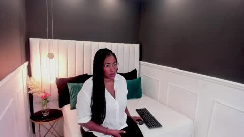 Alondra  online show from May 19, 11:39 am
