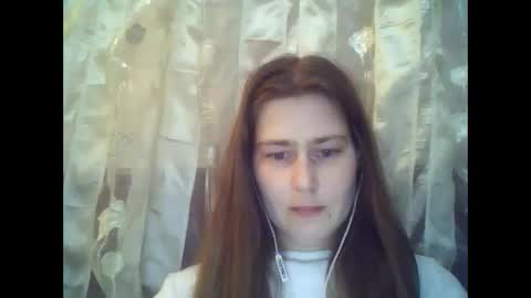 Dog mama online show from April 18, 7:07 pm