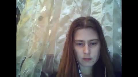 Dog mama online show from April 24, 8:00 pm