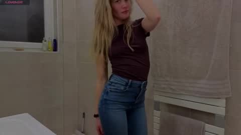 amanda_style online show from January 17, 8:38 pm