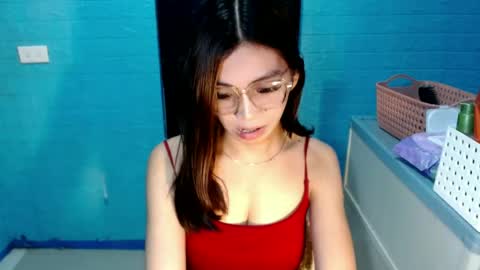 BELLA online show from June 13, 7:44 pm