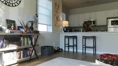 Amara Jezebel online show from March 7, 11:45 pm