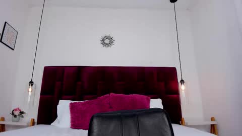 ambar85 online show from December 19, 5:32 am