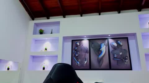 Ambar  online show from June 1, 11:45 am