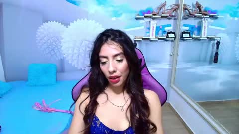 ambel_rose online show from May 9, 3:30 am