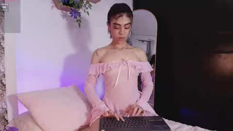 Amber online show from March 17, 4:49 am