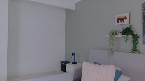 amelialaurent_ online show from June 30, 7:24 pm
