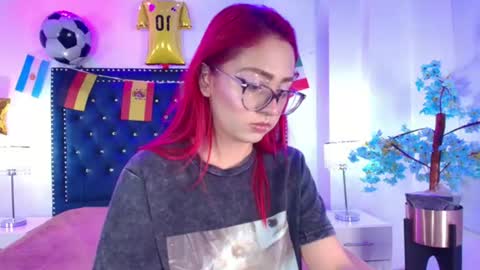 Amelie online show from July 6, 11:26 am