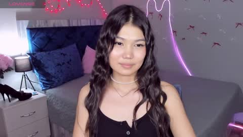 AmeliyaHeat online show from May 22, 1:53 pm