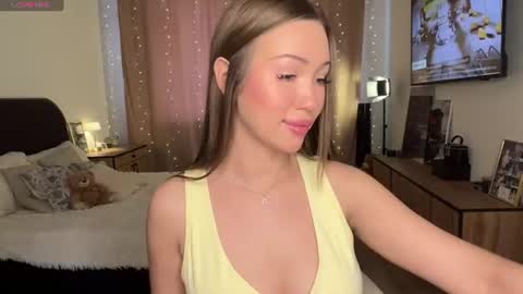 Amelia online show from June 23, 12:03 pm