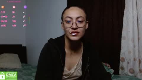 amitlu_ online show from June 19, 2:49 am