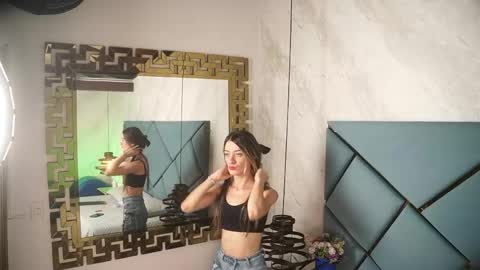 ammy durand online show from April 1, 7:11 pm