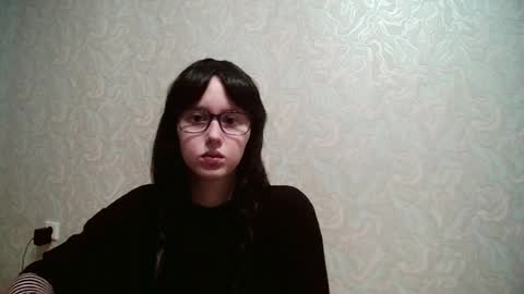 Amomira honeyx online show from May 25, 3:38 am