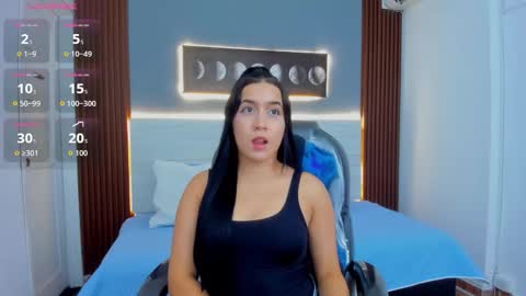 amy_leah_ online show from March 20, 8:14 pm