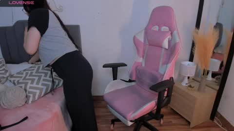 Amy sophia 3 online show from April 8, 11:12 am