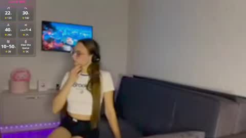 Amy online show from June 28, 6:25 pm