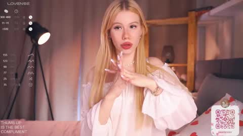  LINA  online show from February 26, 7:51 pm