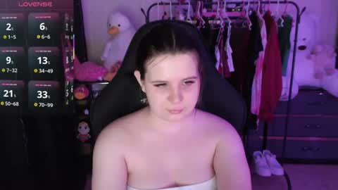 amyvibes online show from March 29, 9:25 pm