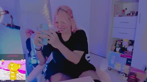 Collinns online show from March 16, 5:44 am