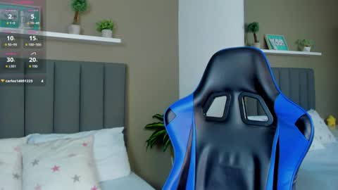 A N A online show from March 10, 5:06 pm