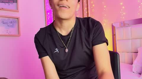 Anahi  online show from April 6, 7:26 pm