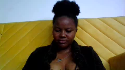 anaissa23 online show from July 18, 12:40 pm