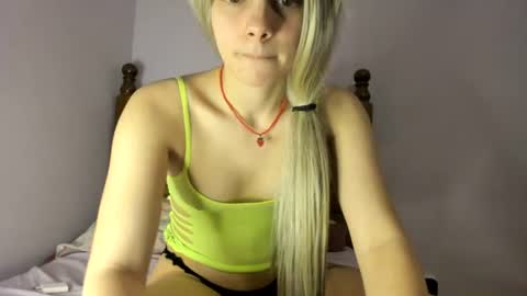 andrea77x online show from June 27, 7:20 pm