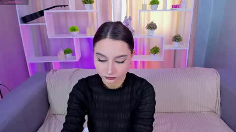 andreajohnsons online show from May 6, 8:18 am